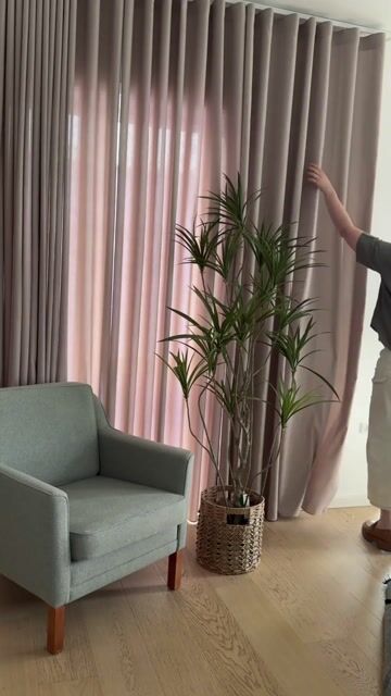 Dracaena i potte, 180cm, kunstig plante   video thumbnail